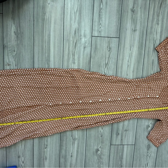 Elegant Polka Dot Maxi Dress - Picture 10 of 12